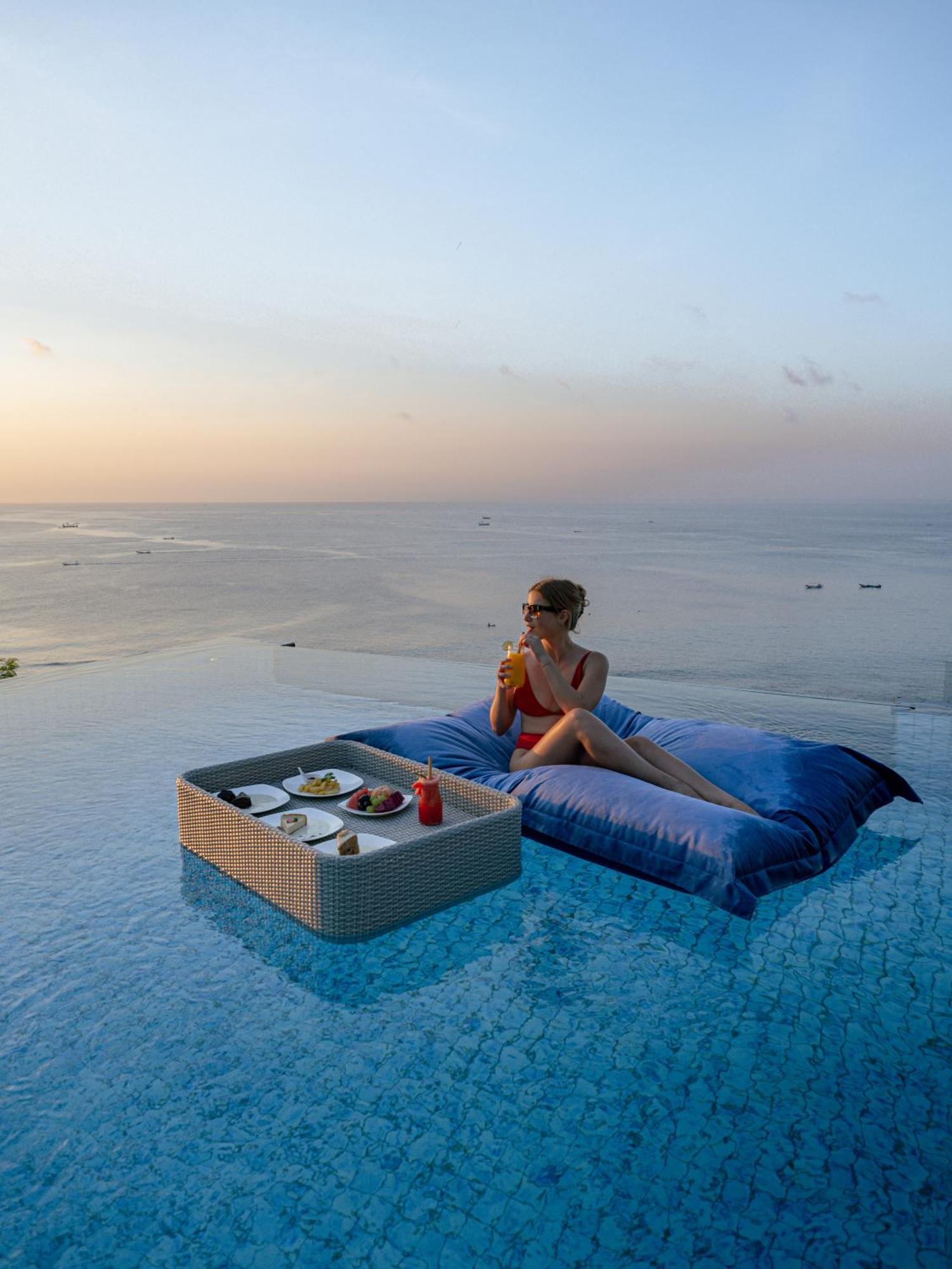 Suluban Cliff Bali Villa Uluwatu  Exterior photo