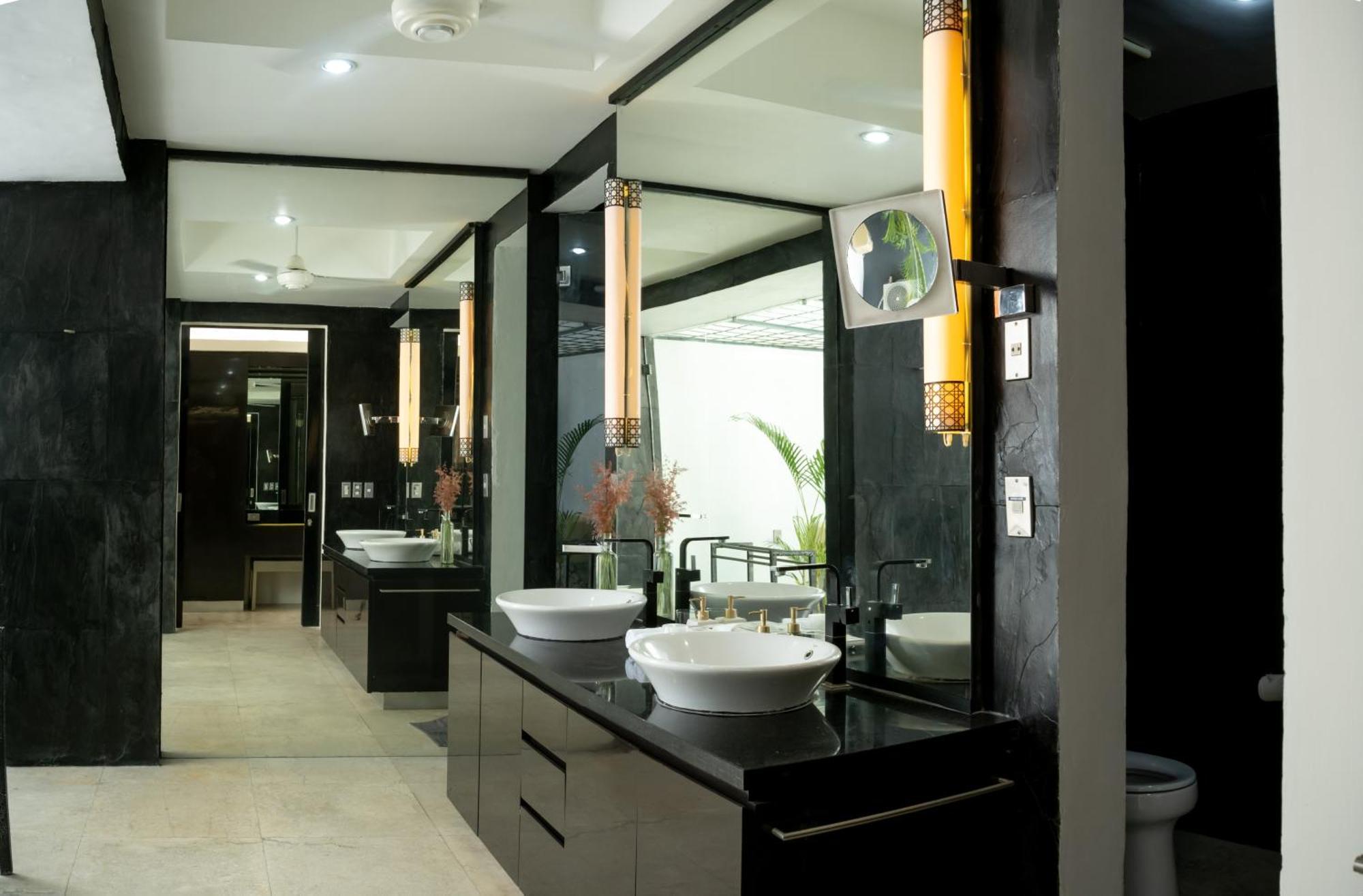 Suluban Cliff Bali Villa Uluwatu  Exterior photo